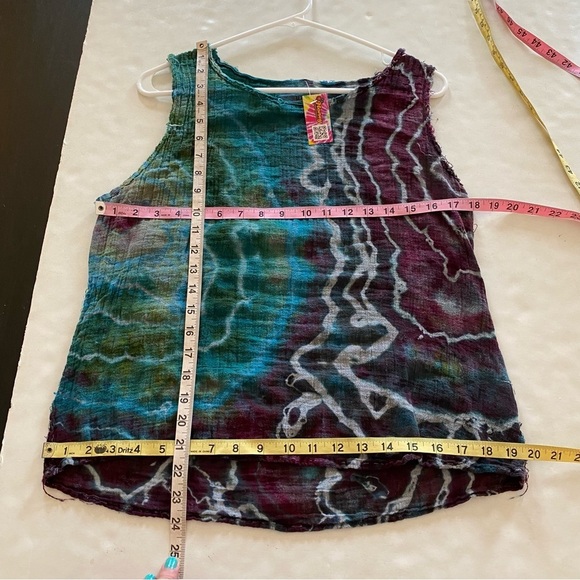 UZI Tie Dye Tank Top Womens Size Large Crepe Texture Upcycled Blue Burgundy - Picture 8 of 9